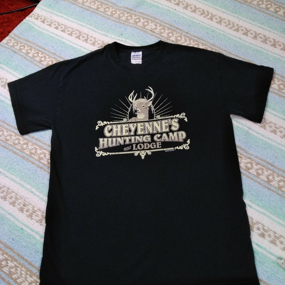 CHEYENNES HUNTING CAMP GRAPHIC TEE SHIRT BLACK MED - Picture 14 of 15